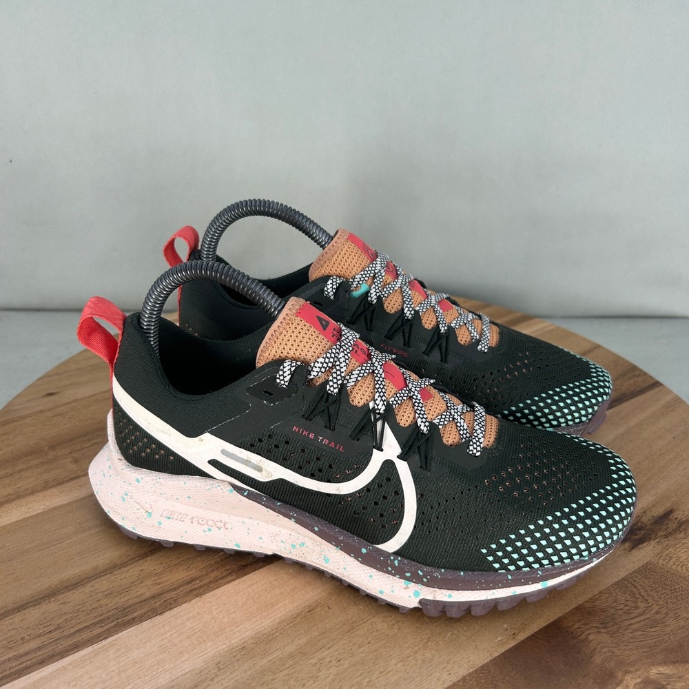 Nike Pegasus Trail 4 Womens Running Shoes Green Pink DJ6159-300 Size 7
